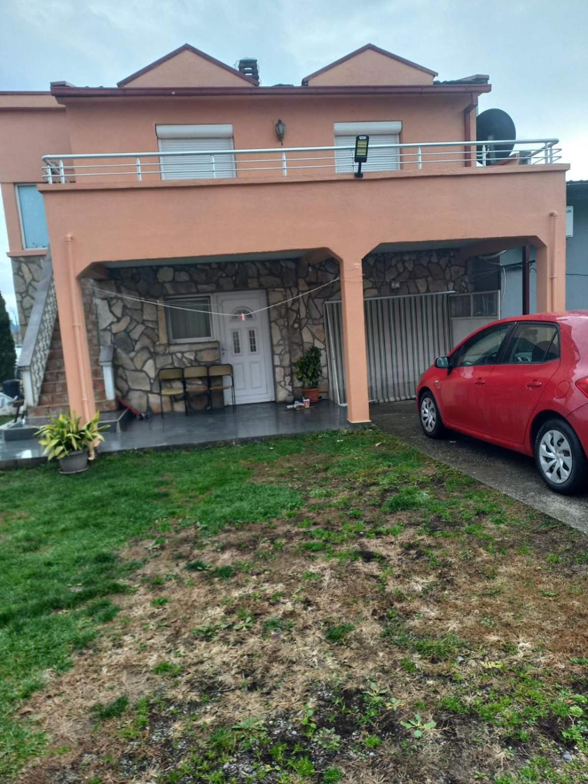 Traveler'S Rest - Near Podgorica Airport Pansiyon Mitrovici  Dış mekan fotoğraf